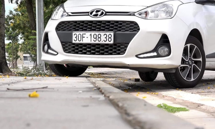 Lên xuống vỉa hè theo cách dễ dàng nhất